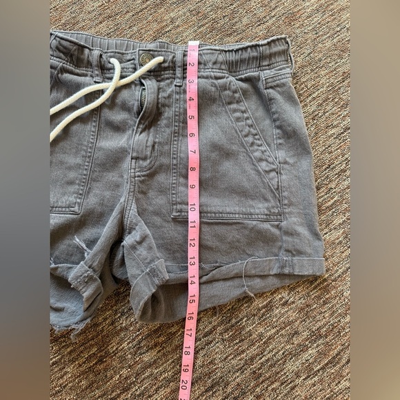 American Eagle Denim Tomgirl Short charcoal gray size 12 - Picture 8 of 10
